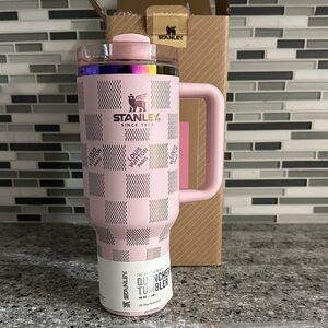 Stanley Iridescent Pink Checkered Tumbler